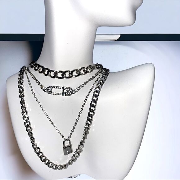 4 chains Layering Set l Rhinestone l Safety Pin l Lock l Newβl 16 Great Looks - Picture 12 of 16